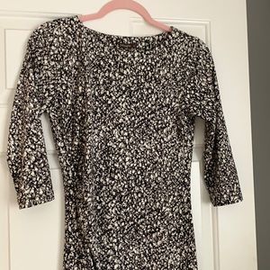 J McLaughlin dress like new!